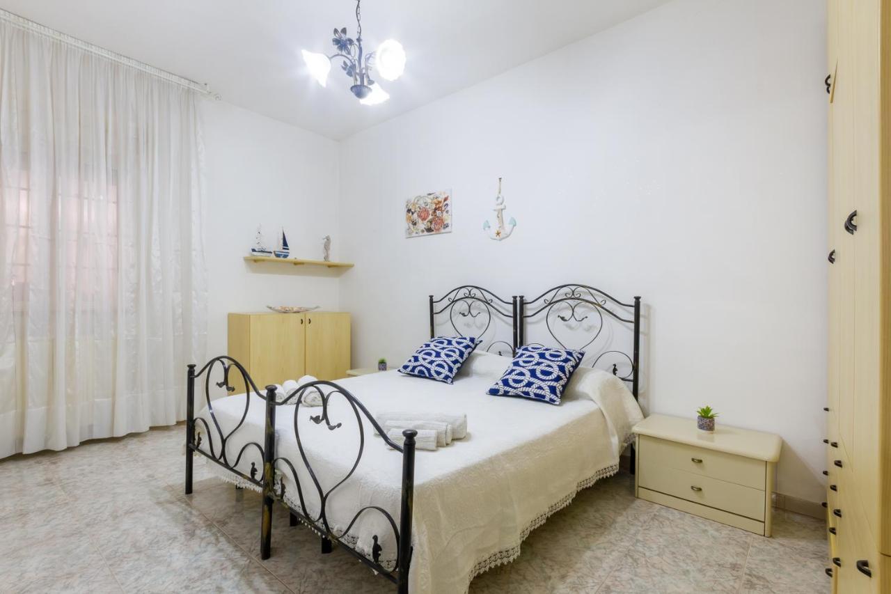 Air-Conditioned Villa 300 Meters From Porto Cesareo Beach With Parking Eksteriør billede